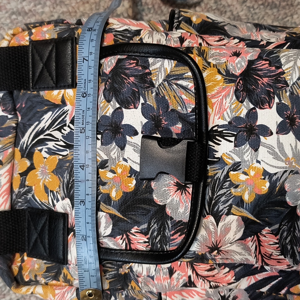 Wild fable backpack/purse - Picture 9 of 11